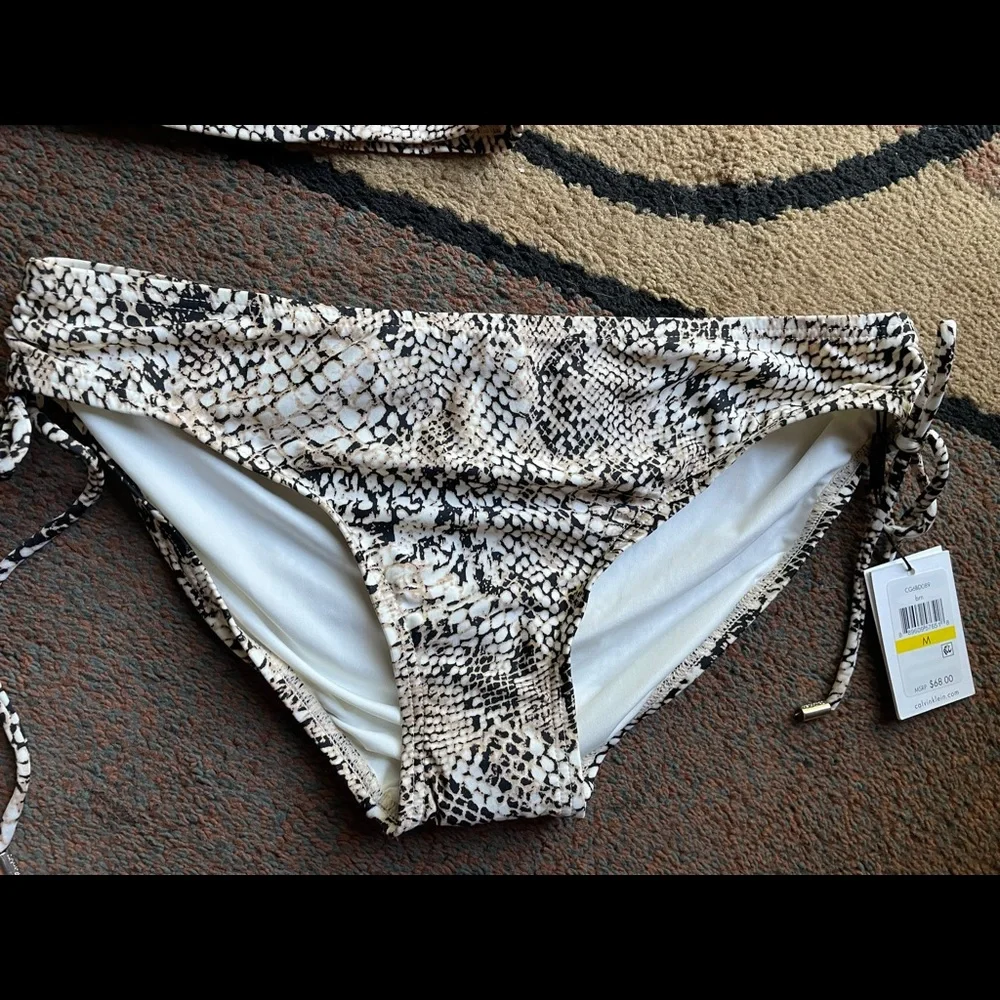 Super Cute Calvin Klein Tankini with 2 Bottoms - Sz S